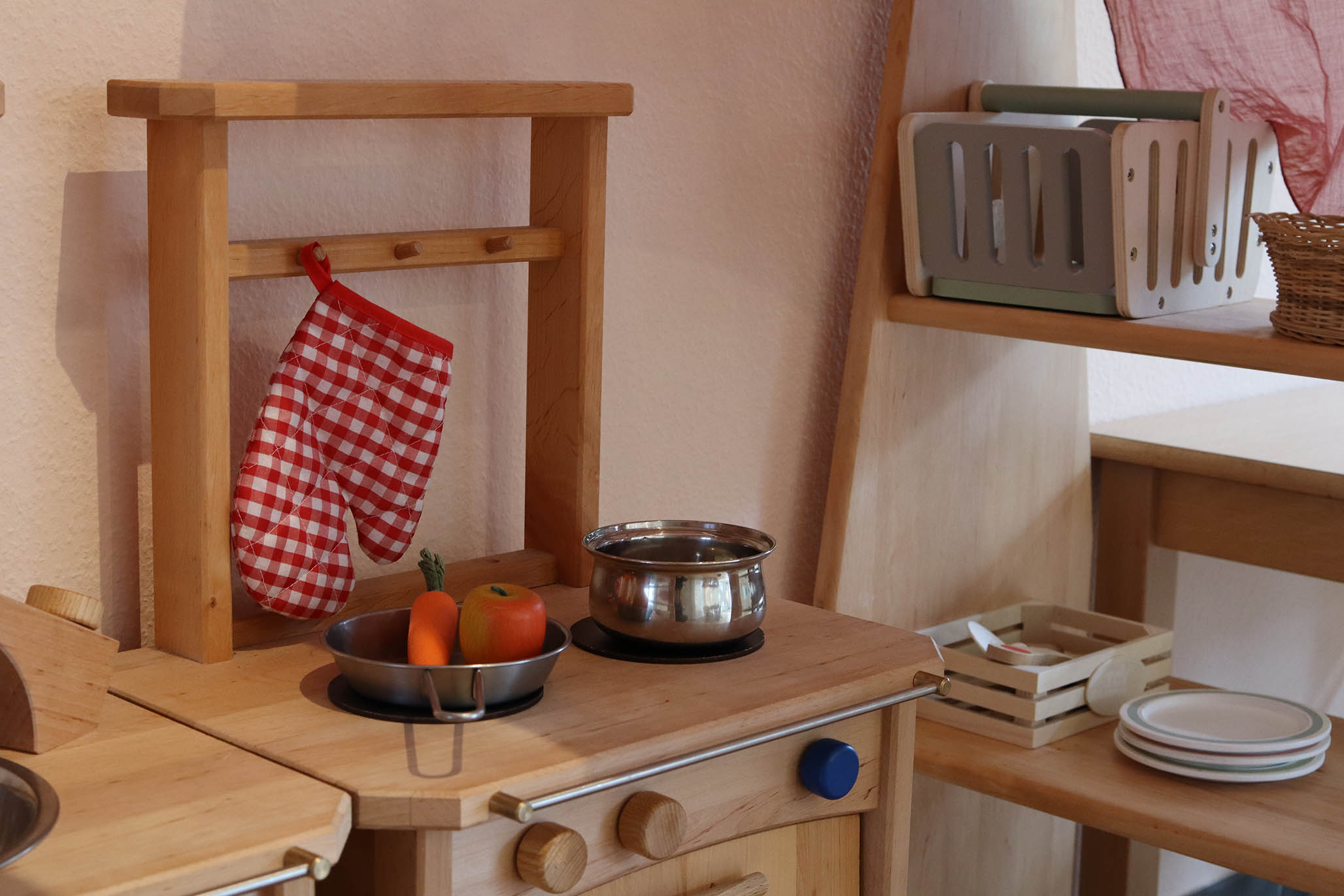 Spielküche Mutter-Kind-Haus