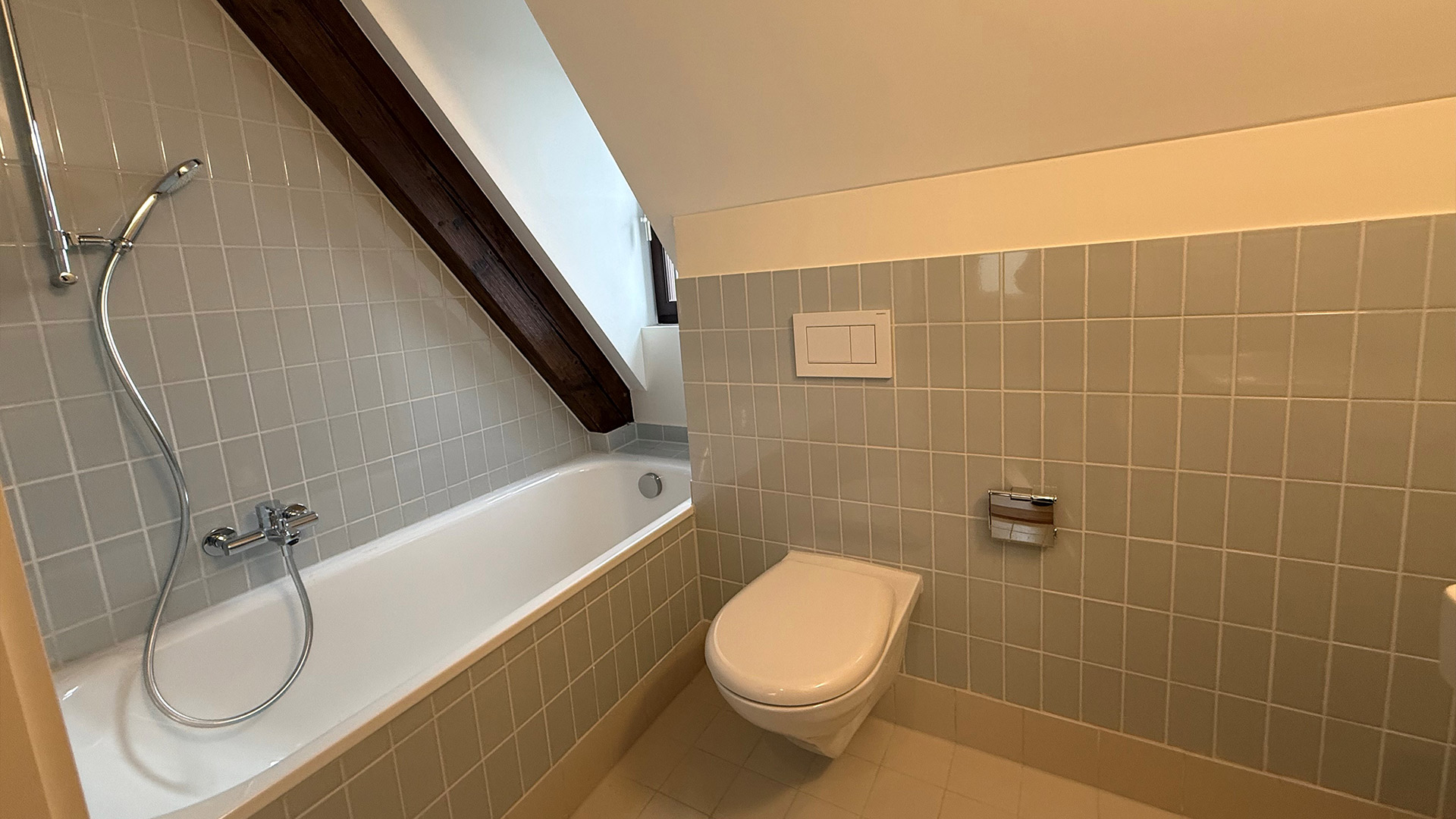 Bad in der Aufberg Wohneinrichtung für Frauen in Basel