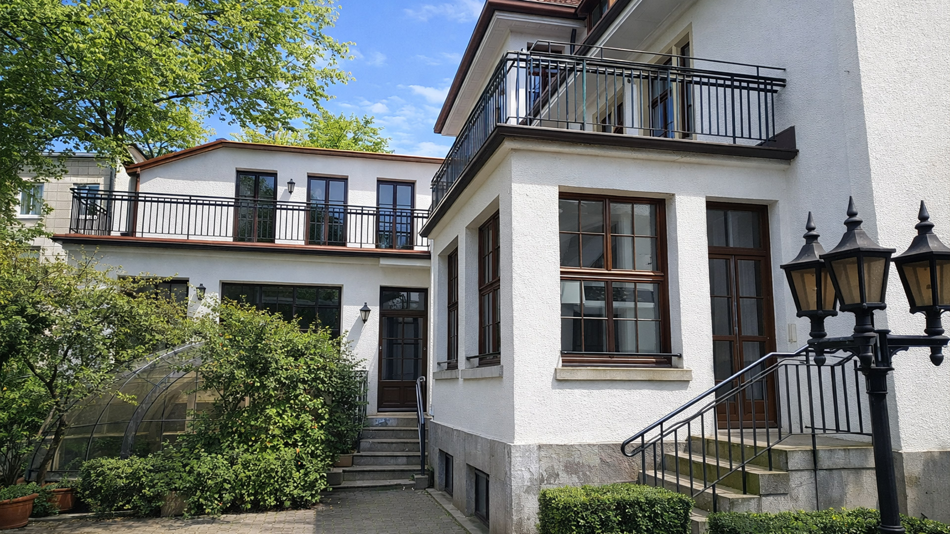 Garten in der Aufberg Wohneinrichtung für Frauen in Basel